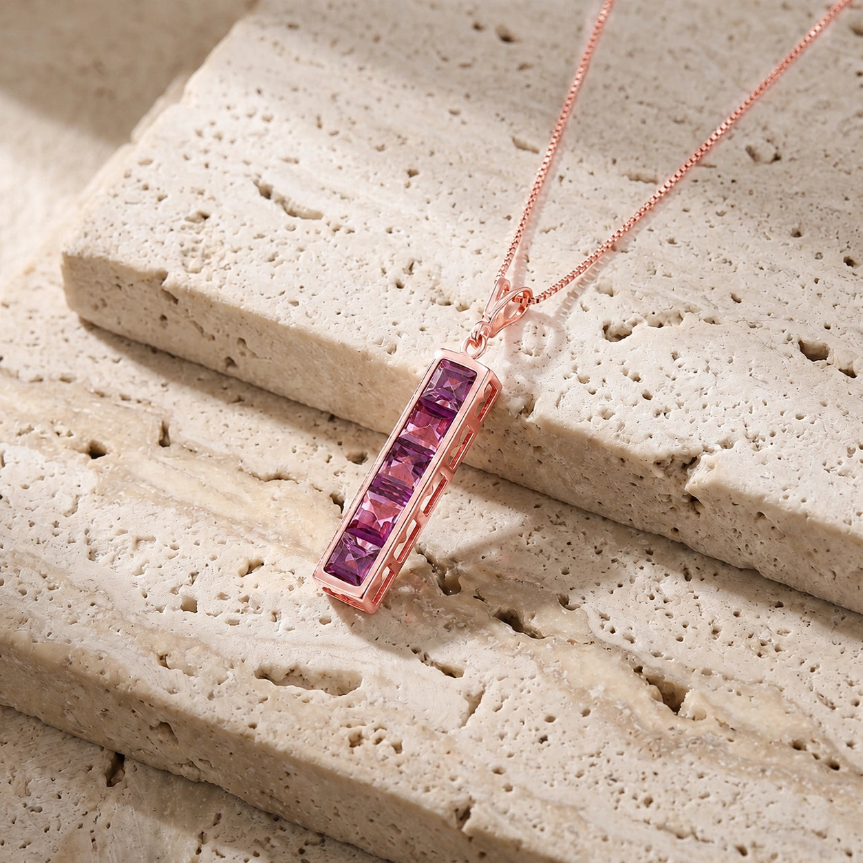 Rose Gold Necklace Garnet 10K — Giulietta