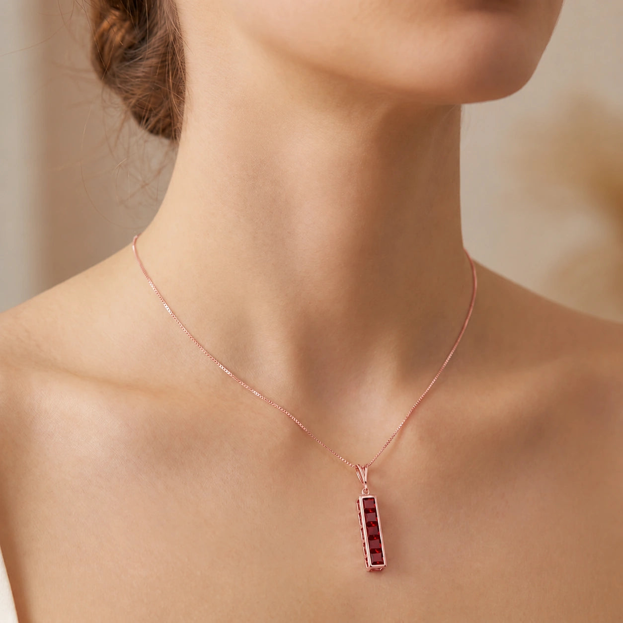 Rose Gold Necklace Garnet 10K — Giulietta