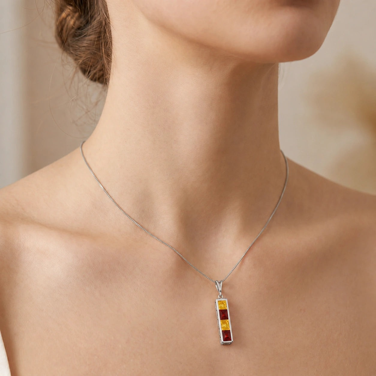 White Gold Necklace White Topaz 10K — Giulietta