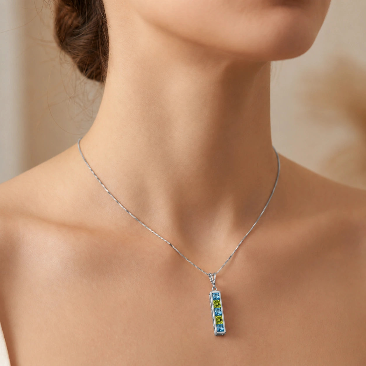 White Gold Necklace White Topaz 10K — Giulietta