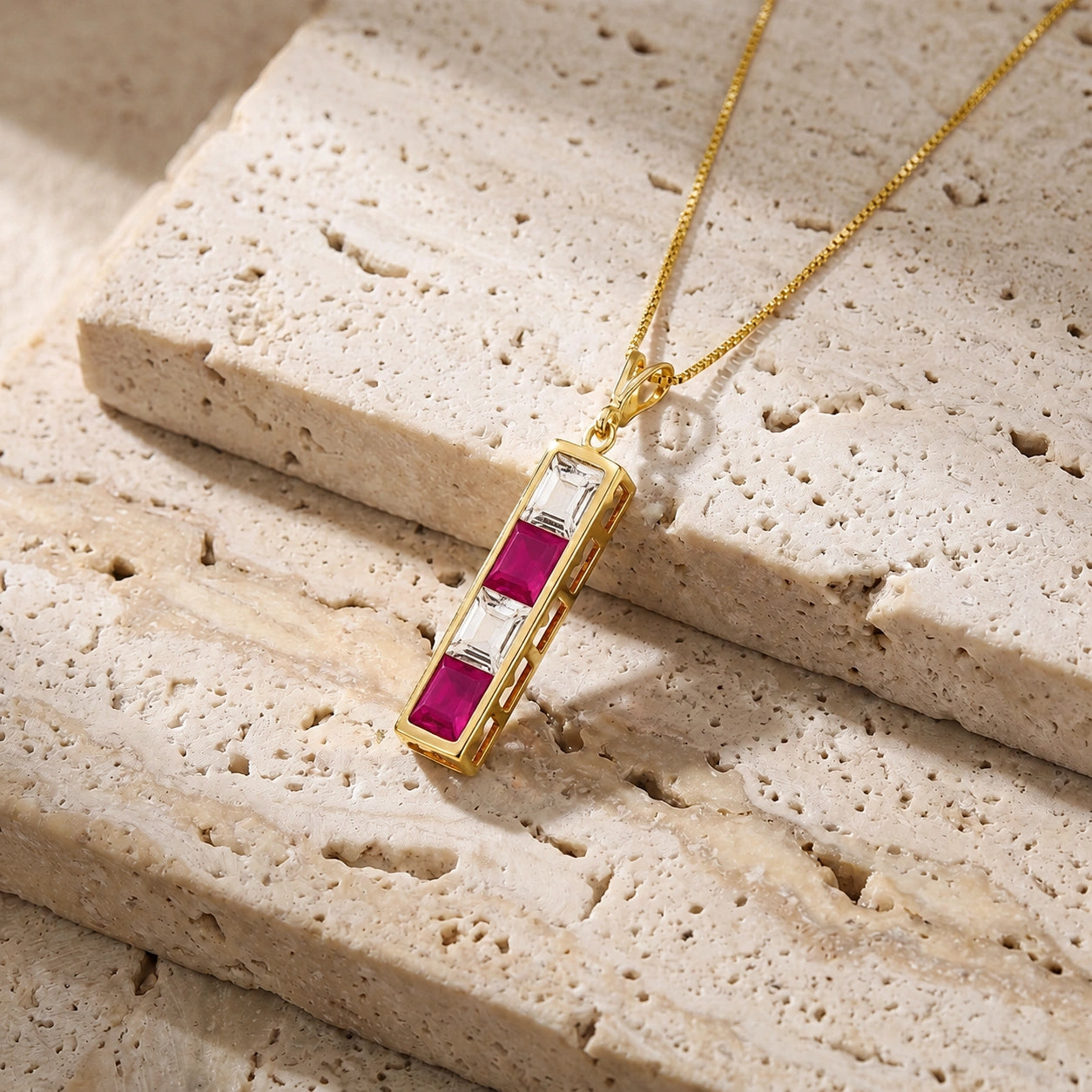 Yellow Gold Necklace White Topaz 10K — Giulietta