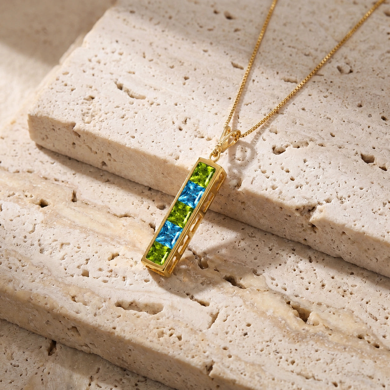 Yellow Gold Necklace White Topaz 10K — Giulietta