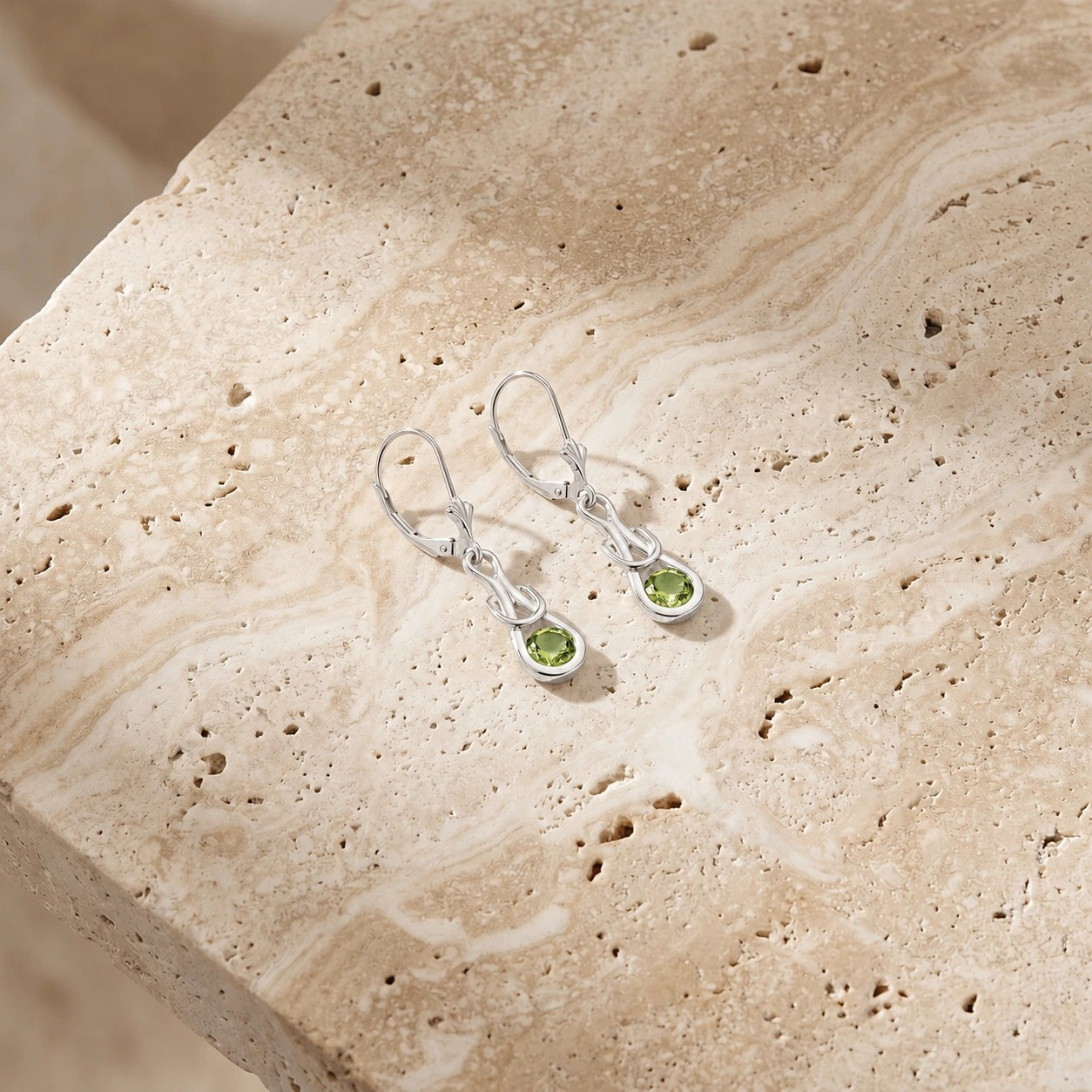 White Gold Earrings Peridot 10K — Damiana