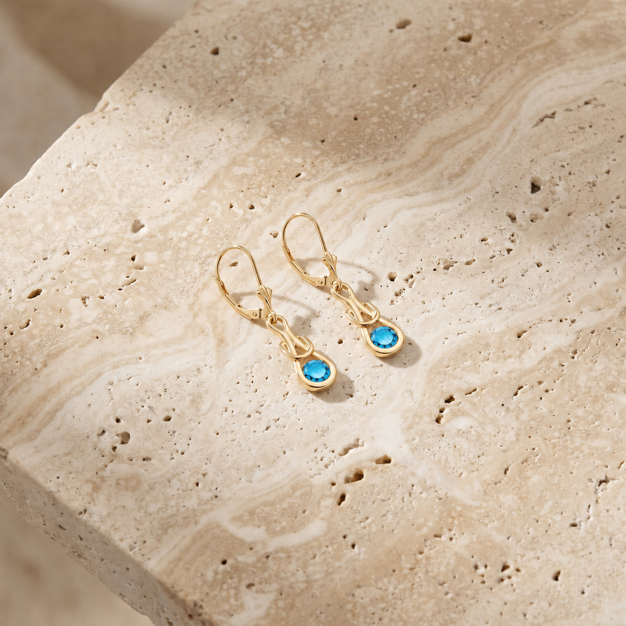 Yellow Gold Earrings Peridot 10K — Damiana