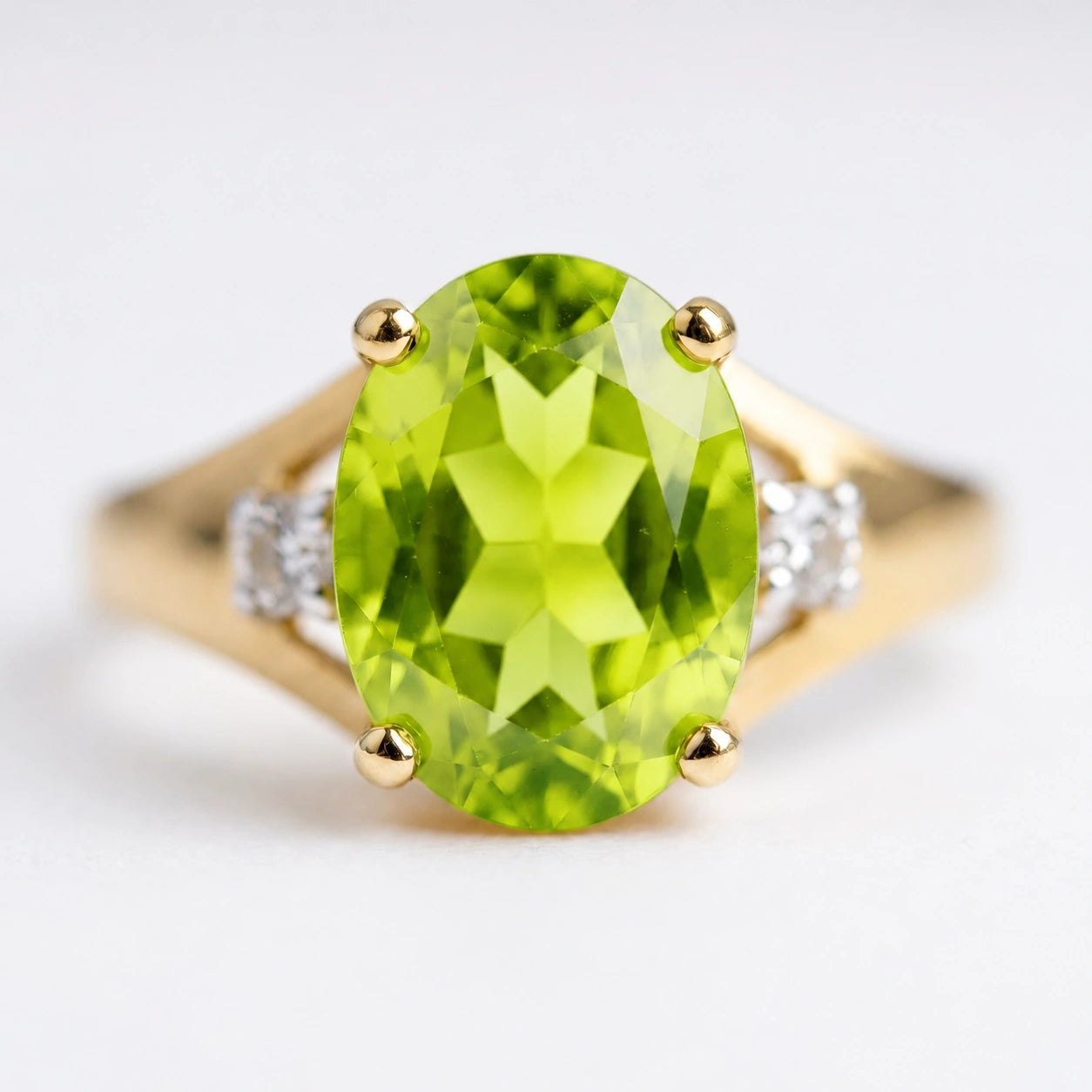 Yellow Gold Celeste Ring Peridot 10K — Ernesta