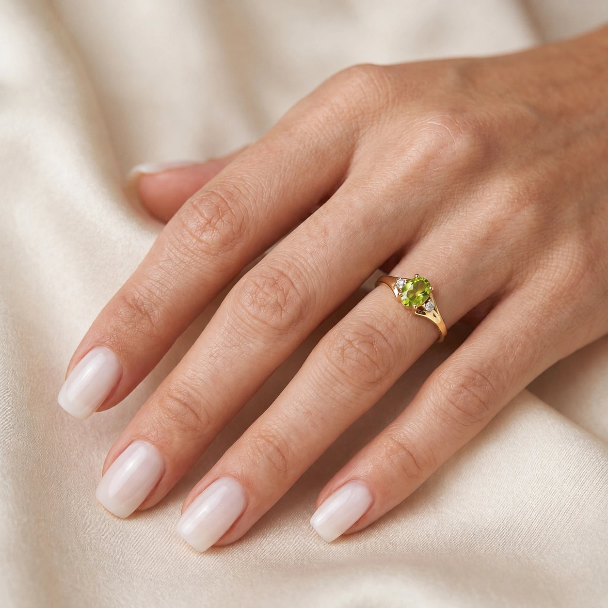 Yellow Gold Celeste Ring Peridot 10K — Ernesta