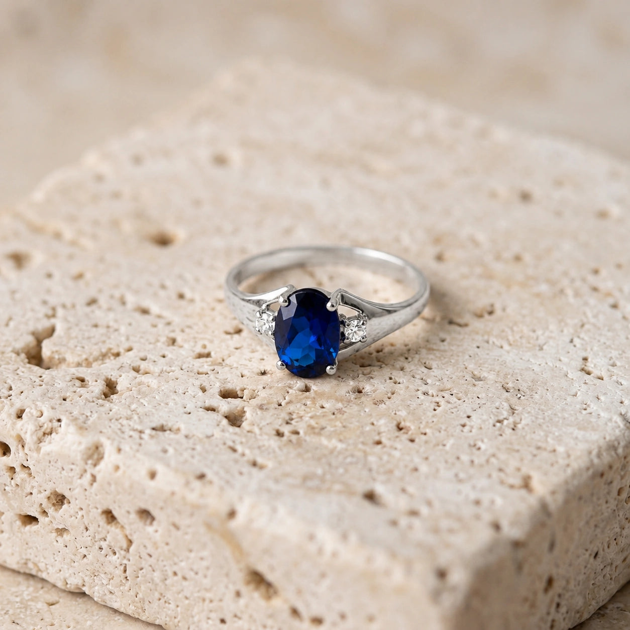 White Gold Sapphire & Diamond — Irene