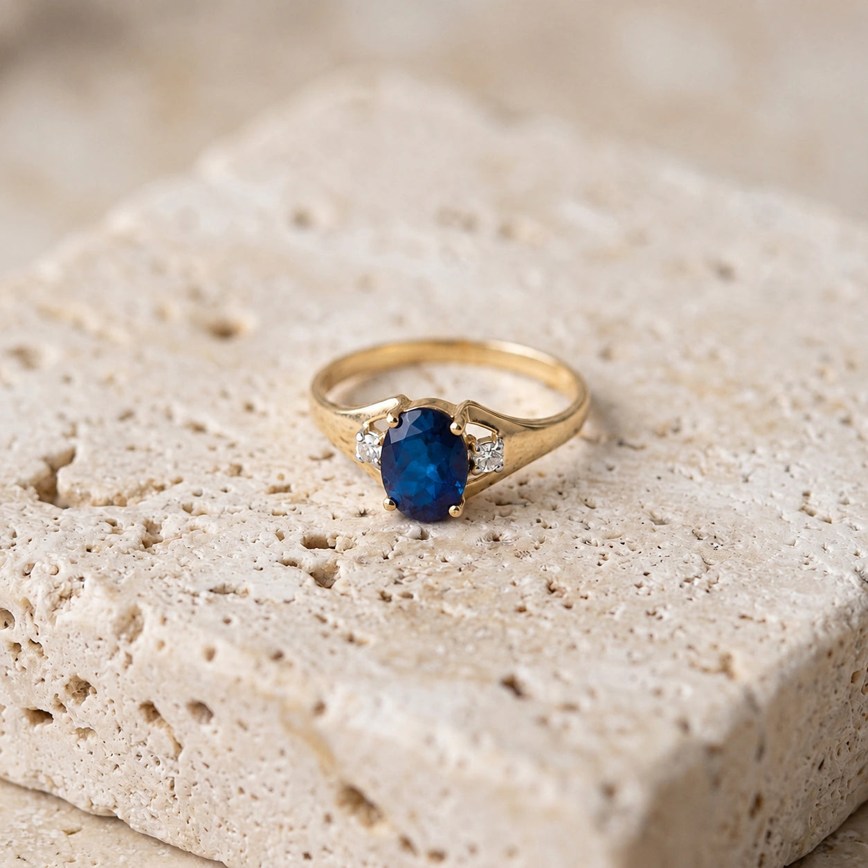 Yellow Gold Sapphire & Diamond — Irene