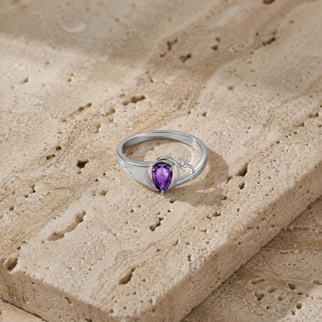 White Gold Diamond & Amethyst — Isabella