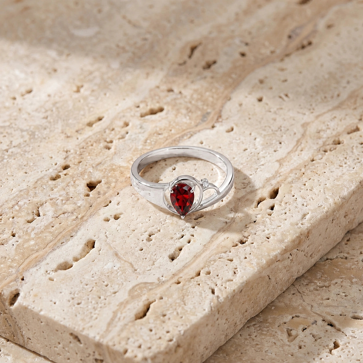 White Gold Diamond & Garnet — Isabella
