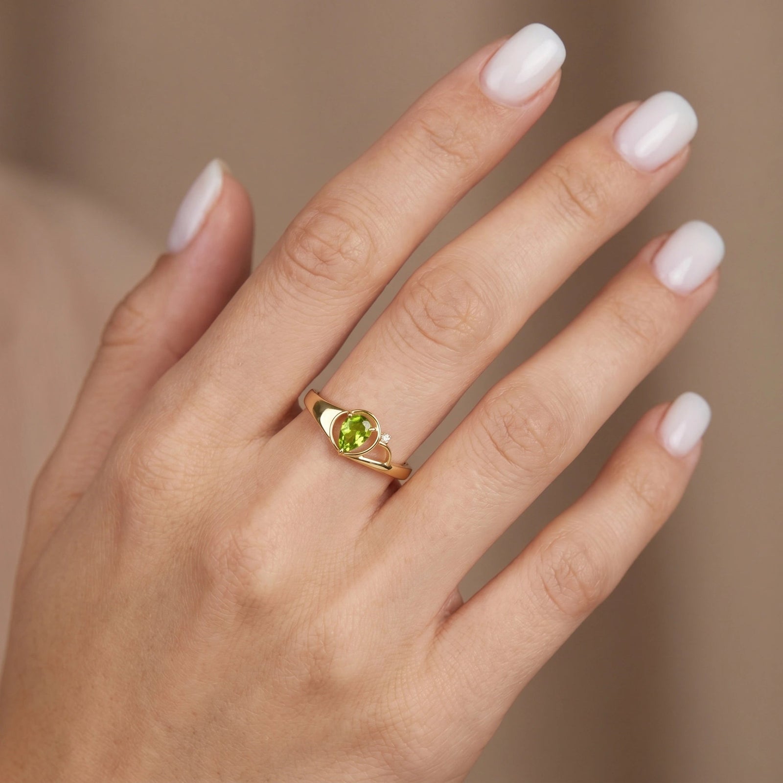 Yellow Gold Diamond & Peridot — Isabella