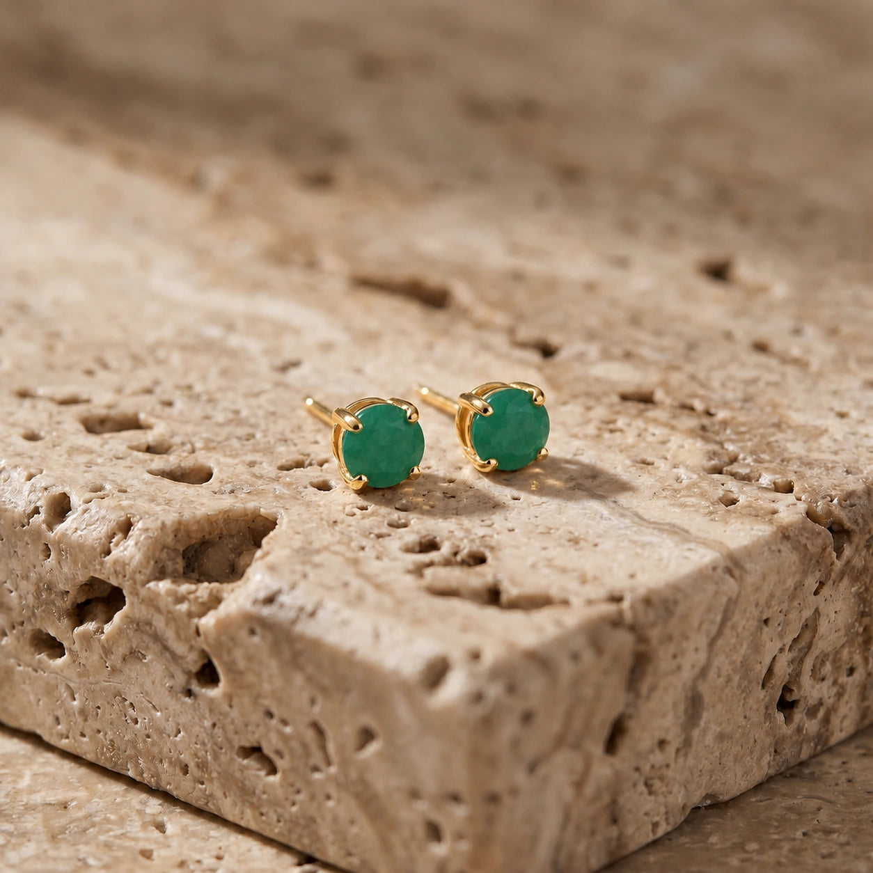 Yellow Gold Petal Earrings Emerald 10K — Luna