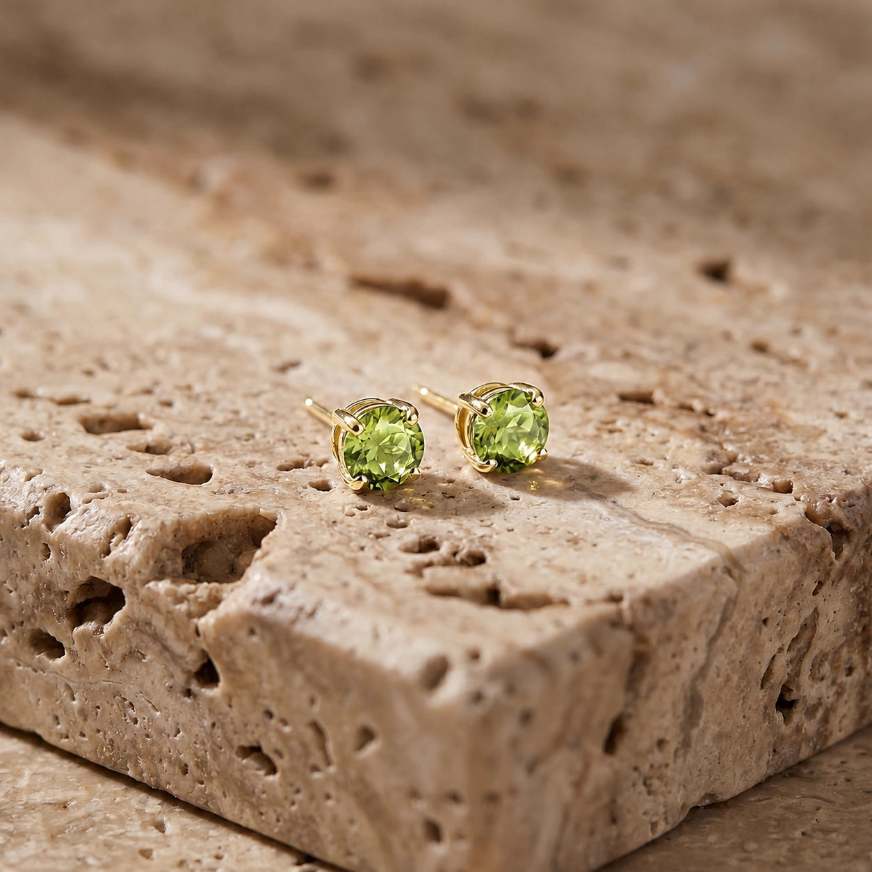 Yellow Gold Petal Earrings Peridot 10K — Luna