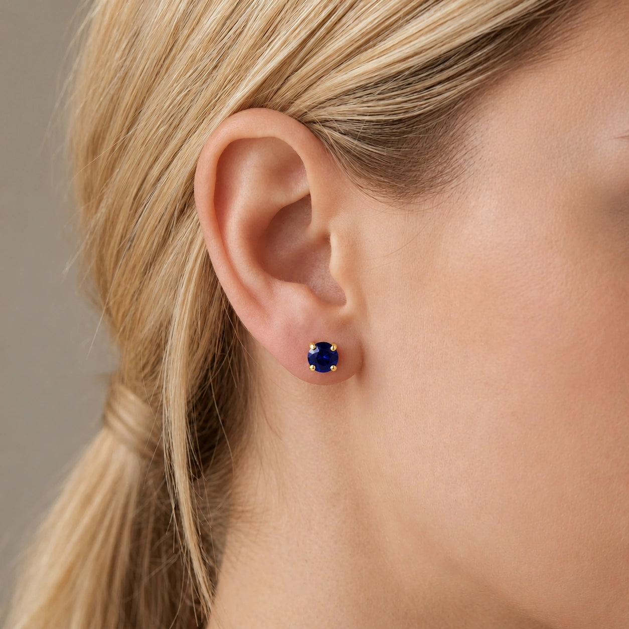 Yellow Gold Petal Earrings Sapphire 10K — Luna