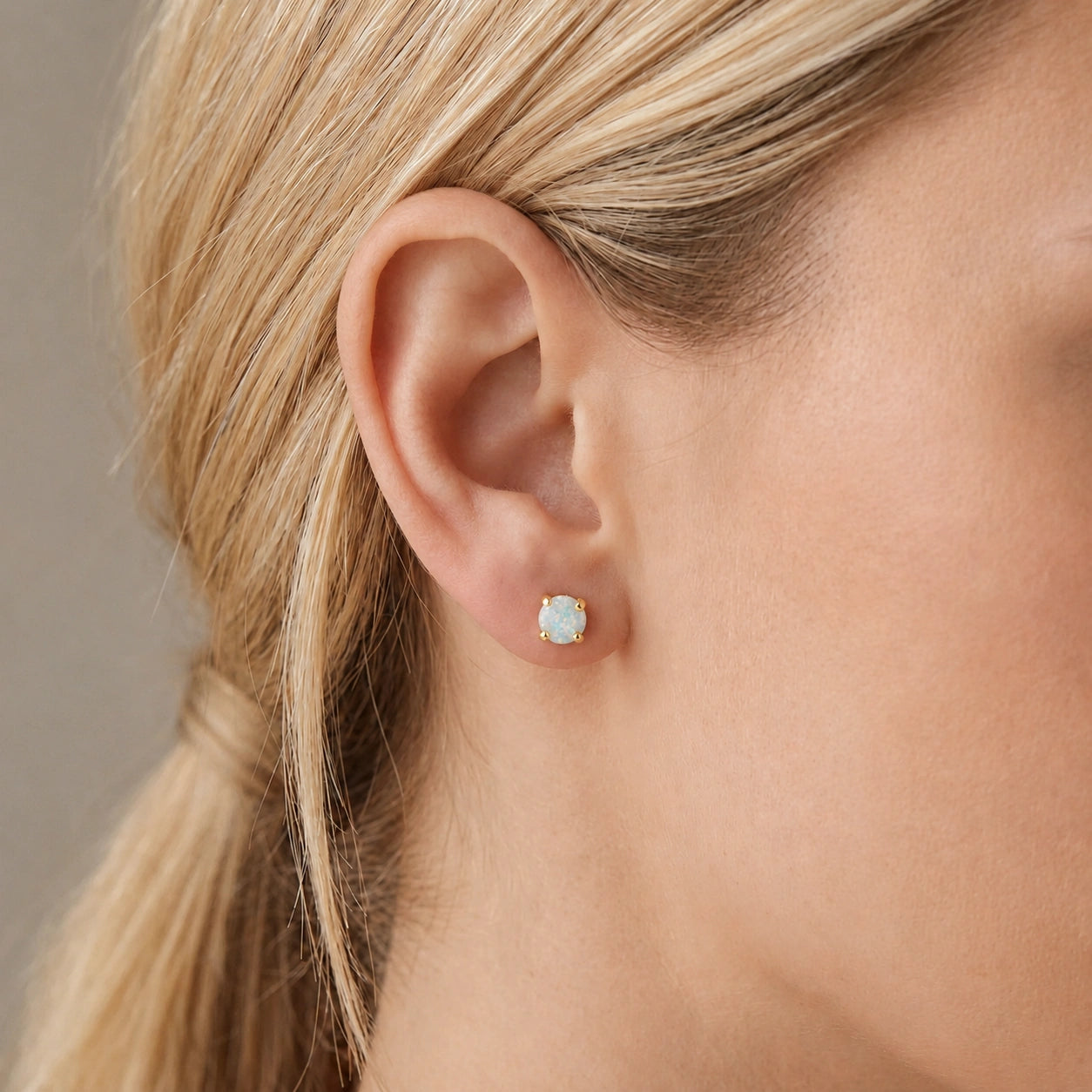 Yellow Gold Petal Earrings Opal 10K — Luna