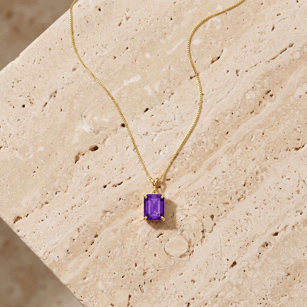 Yellow Gold Belle Necklace Alexandrite 10K — Isaura
