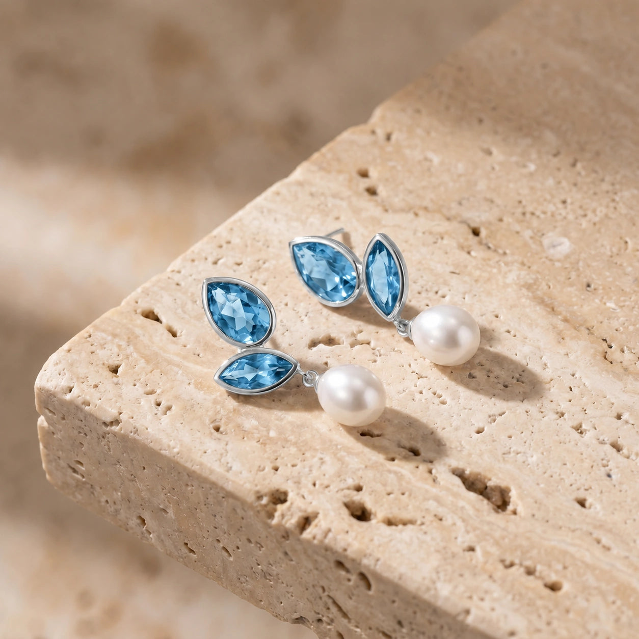 White Gold Blue Topaz & Pearl — Isodora
