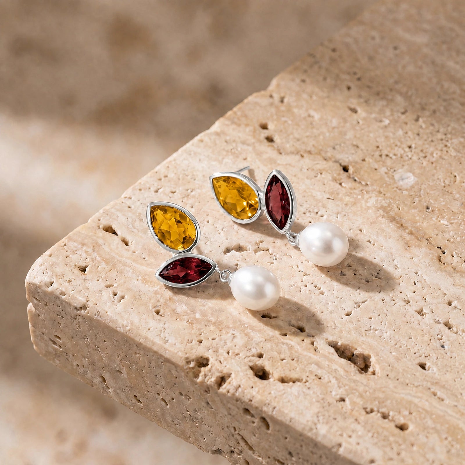 White Gold Pearl & Citrine & Garnet — Isodora
