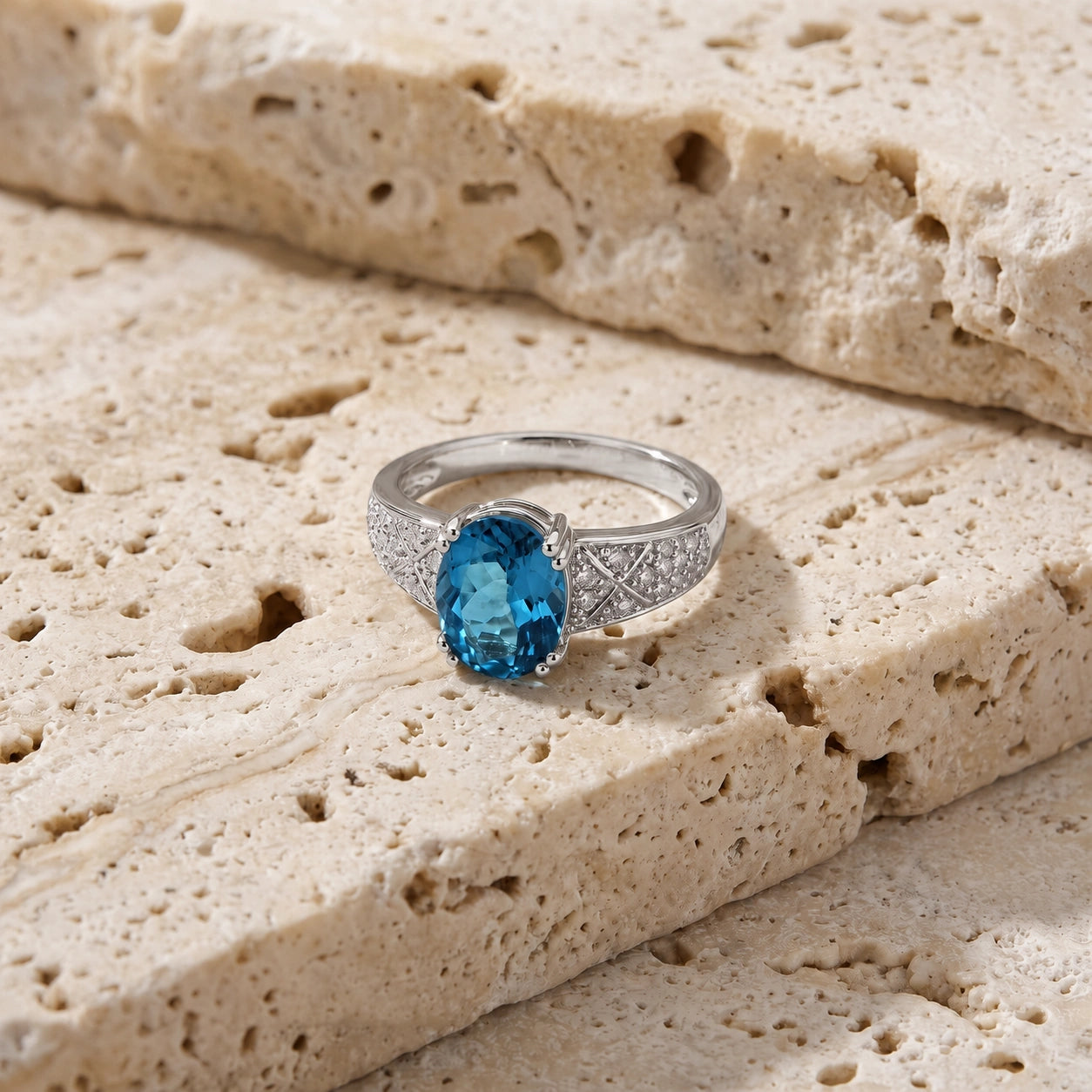 White Gold Diamond & Blue Topaz — Caterina