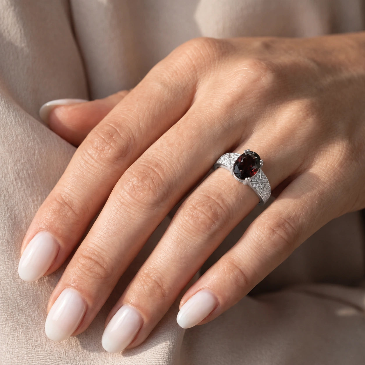 White Gold Diamond & Garnet — Caterina