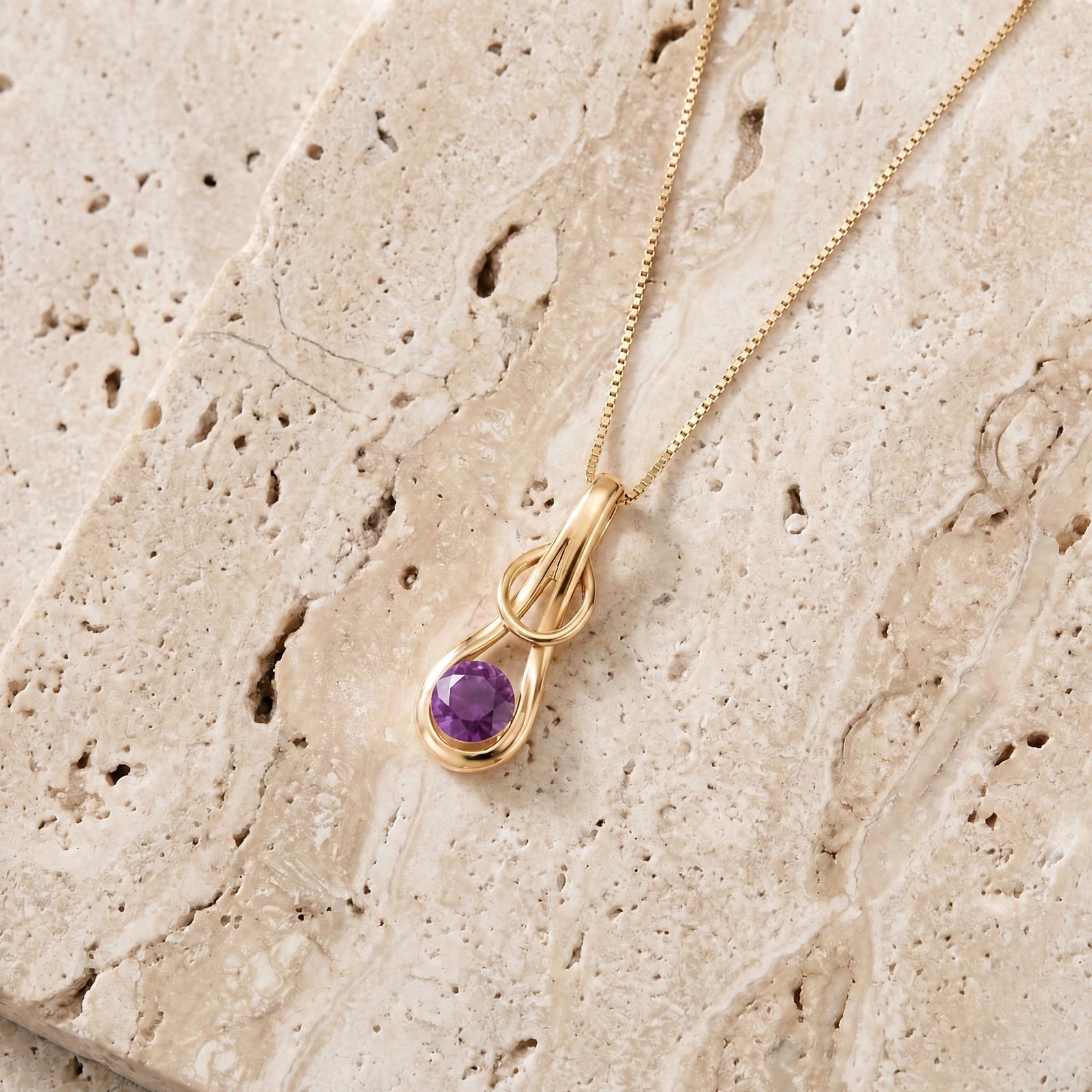 Yellow Gold Pendant Necklace Amethyst 10K — Serafina