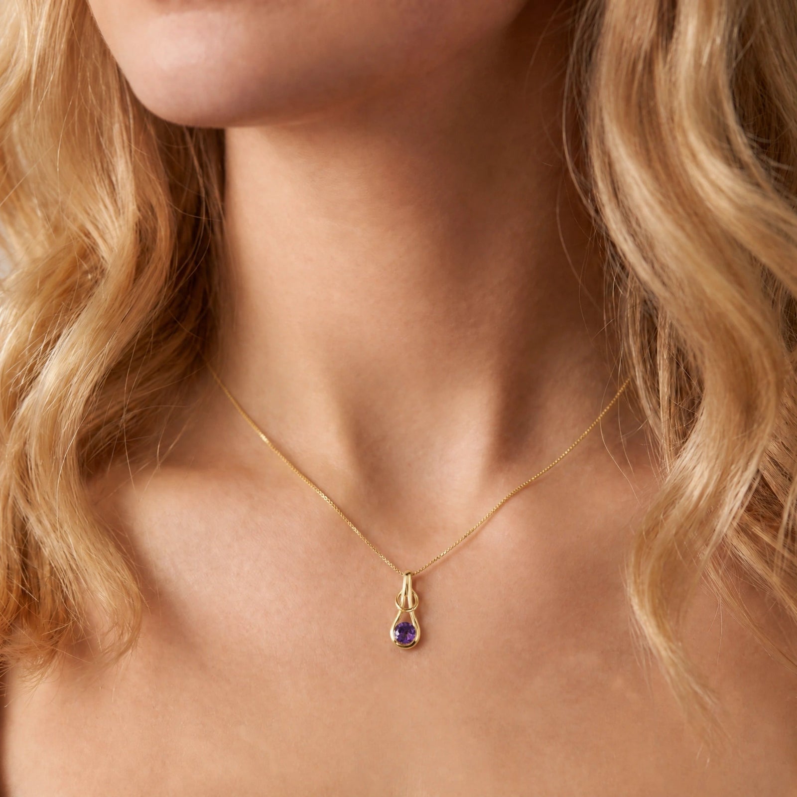 Yellow Gold Pendant Necklace Amethyst 10K — Serafina