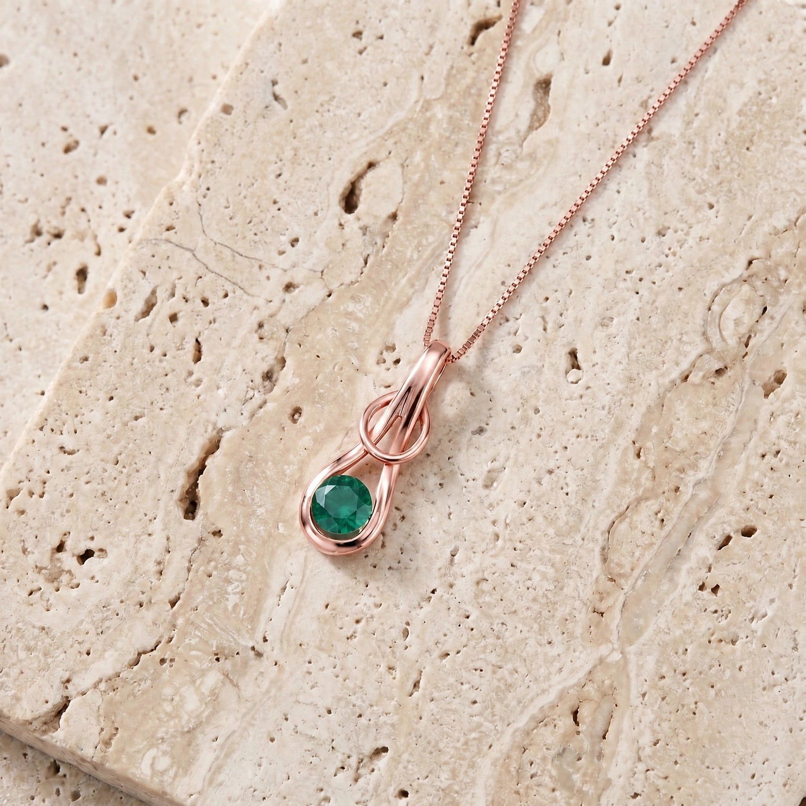 Rose Gold Pendant Necklace Emerald 10K — Serafina