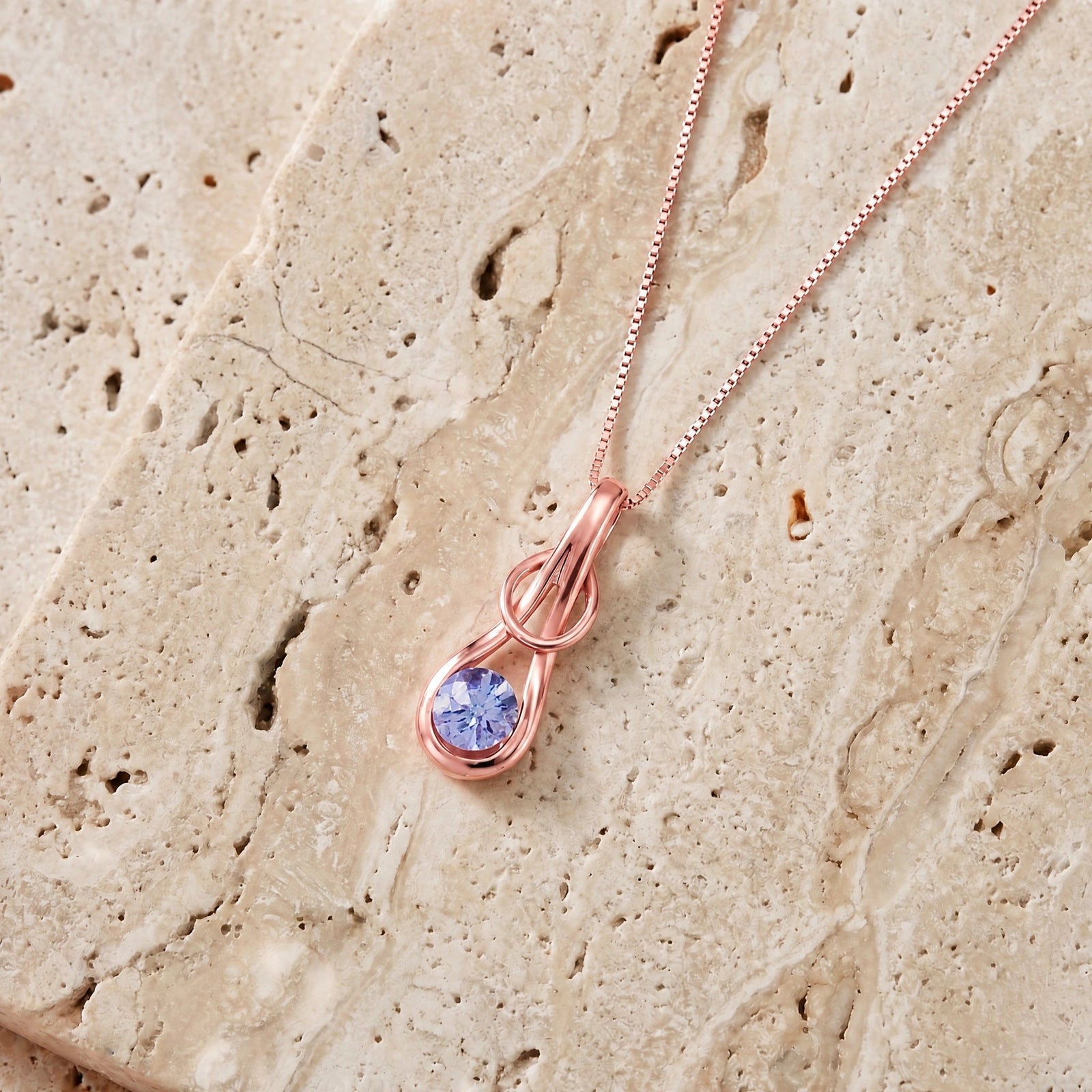 Rose Gold Pendant Necklace Tanzanite 10K — Serafina