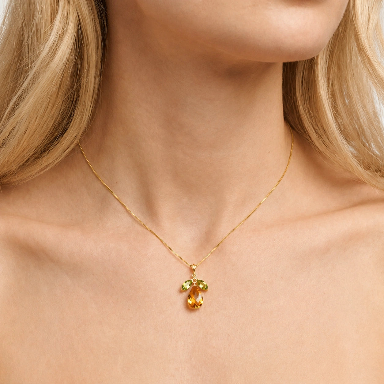 Yellow Gold Necklace Blue Topaz 10K — Laura