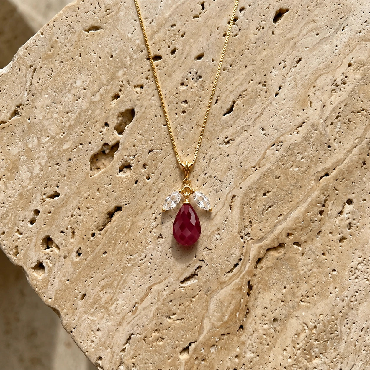 Yellow Gold Necklace Citrine 10K — Laura