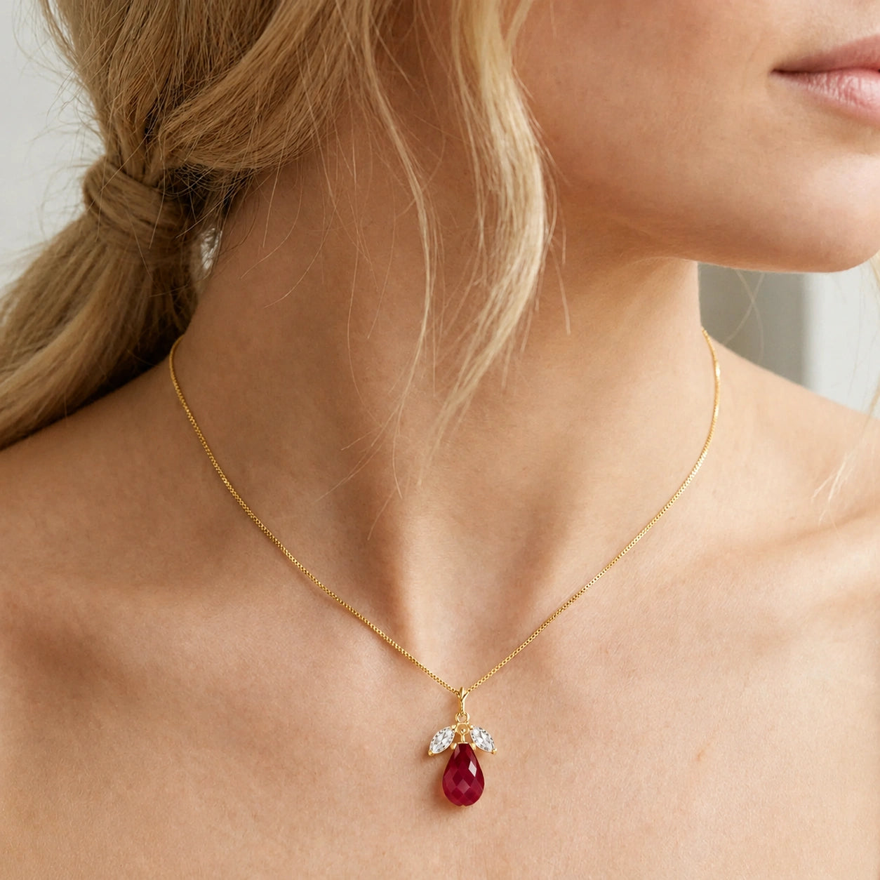 Yellow Gold Necklace Citrine 10K — Laura