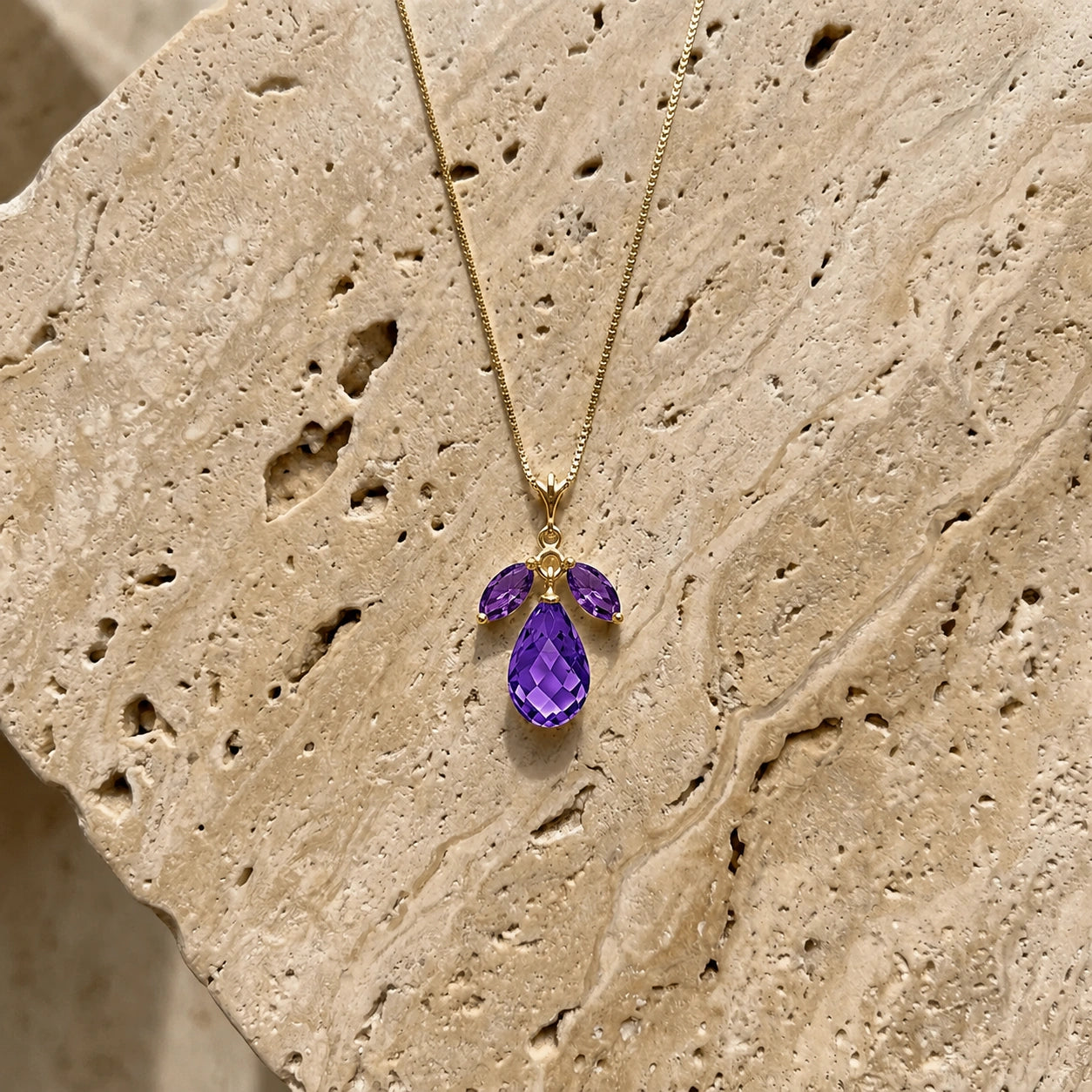 Yellow Gold Necklace White Topaz 10K — Laura