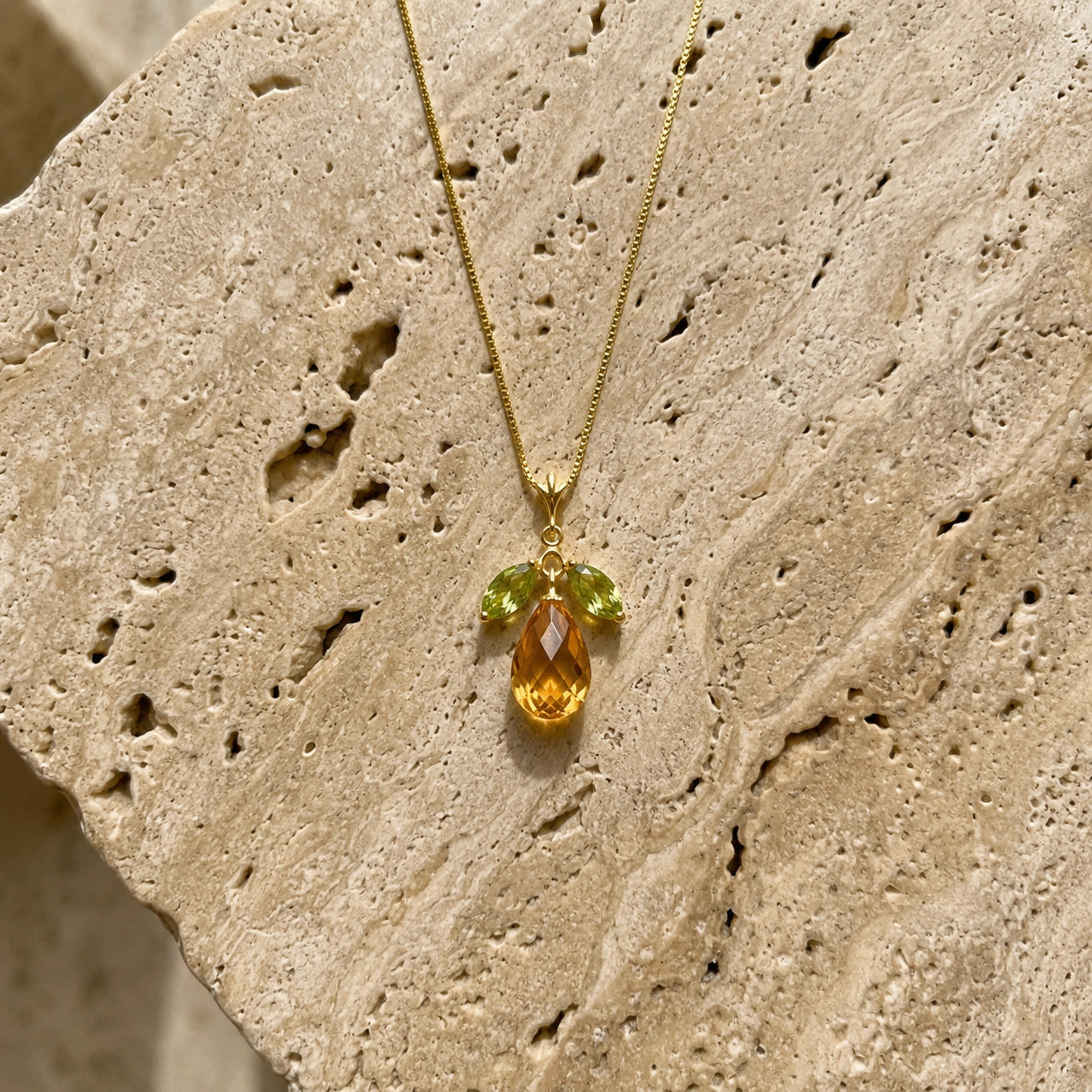 Yellow Gold Necklace White Topaz 10K — Laura