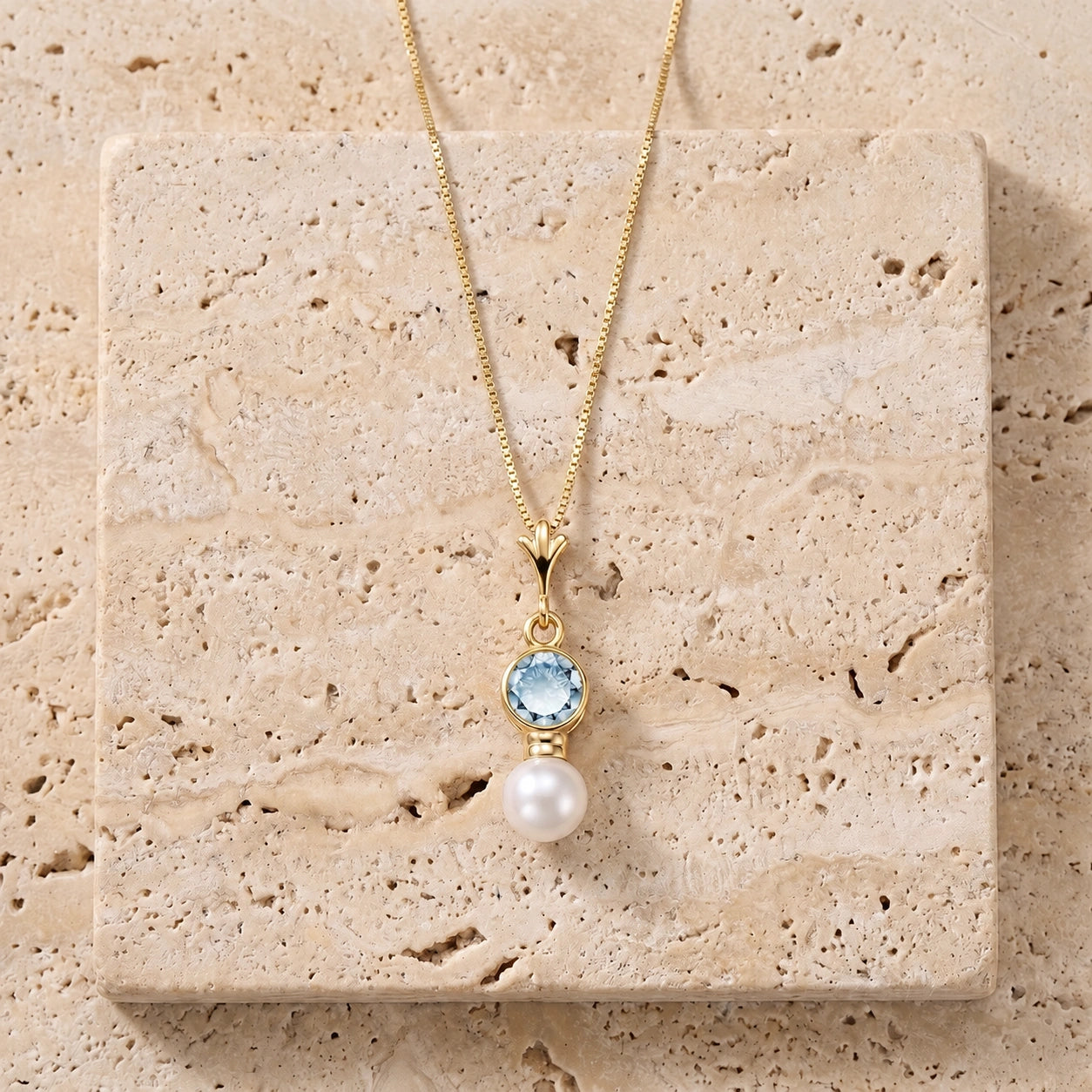 Yellow Gold Rose Necklace Tanzanite 10K — Laura