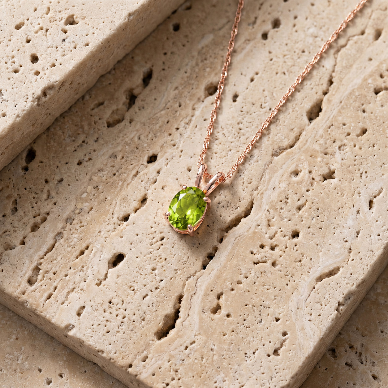 Rose Gold Belle Necklace Emerald 10K — Mimosa