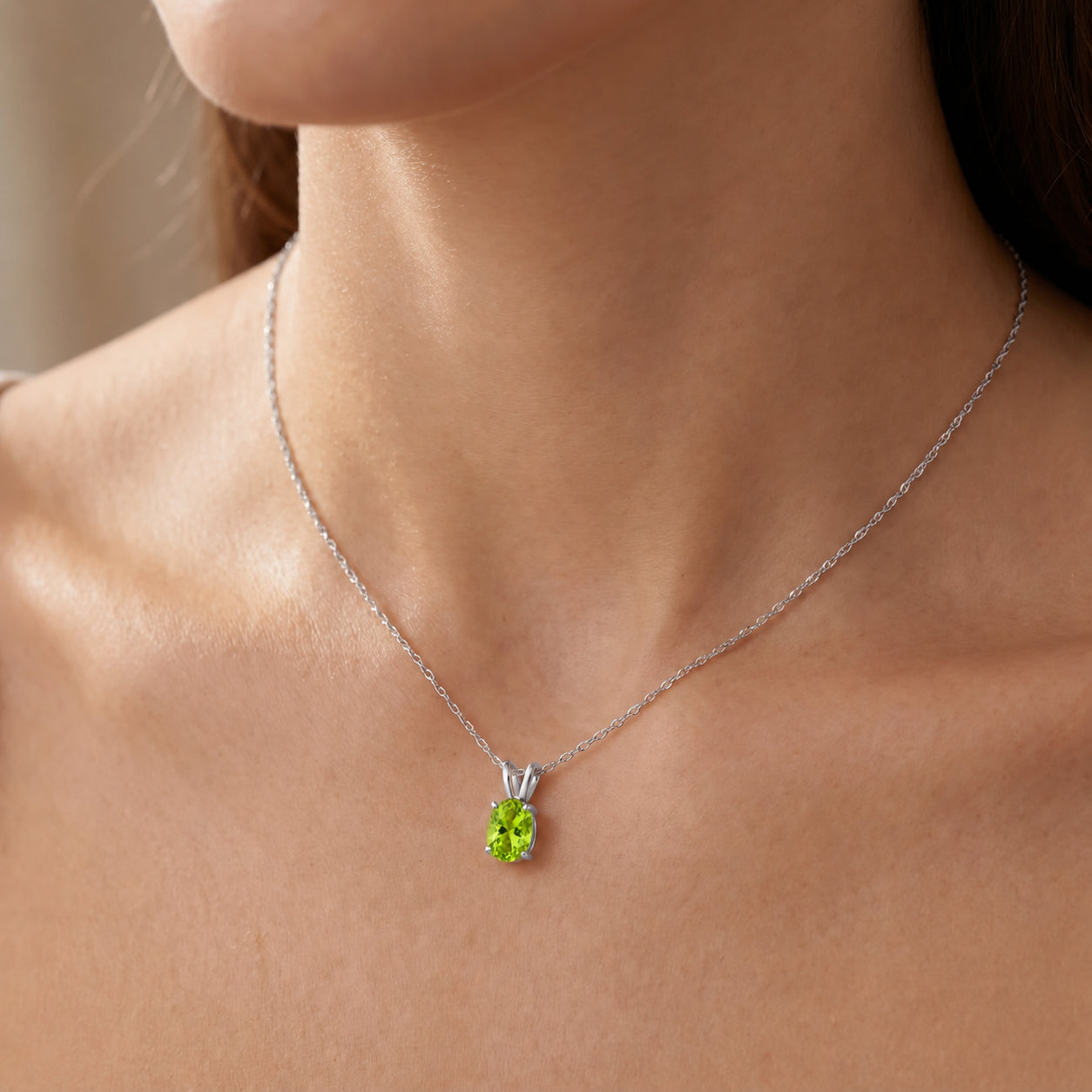 White Gold Belle Necklace Emerald 10K — Mimosa