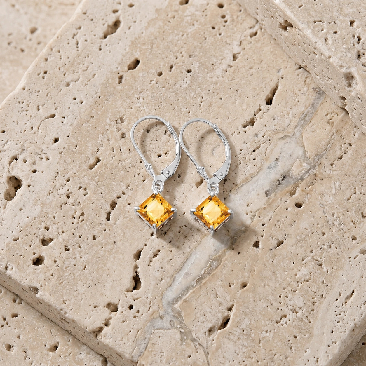 White Gold Citrine — Lauriana