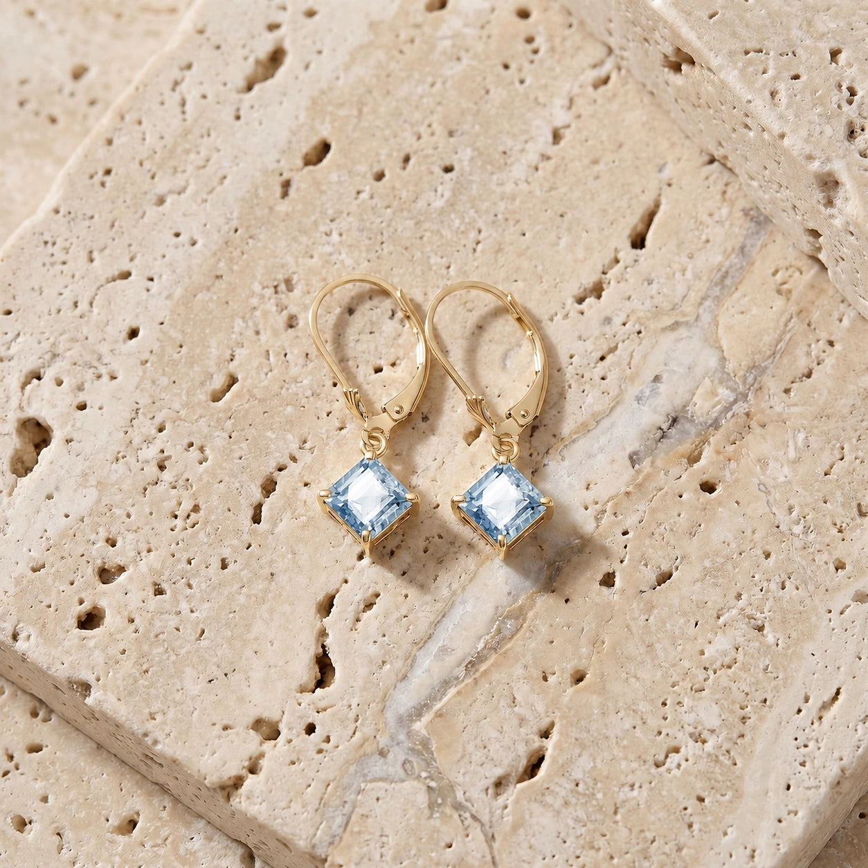 Yellow Gold Eternal Earrings Aquamarine 10K — Raffaella