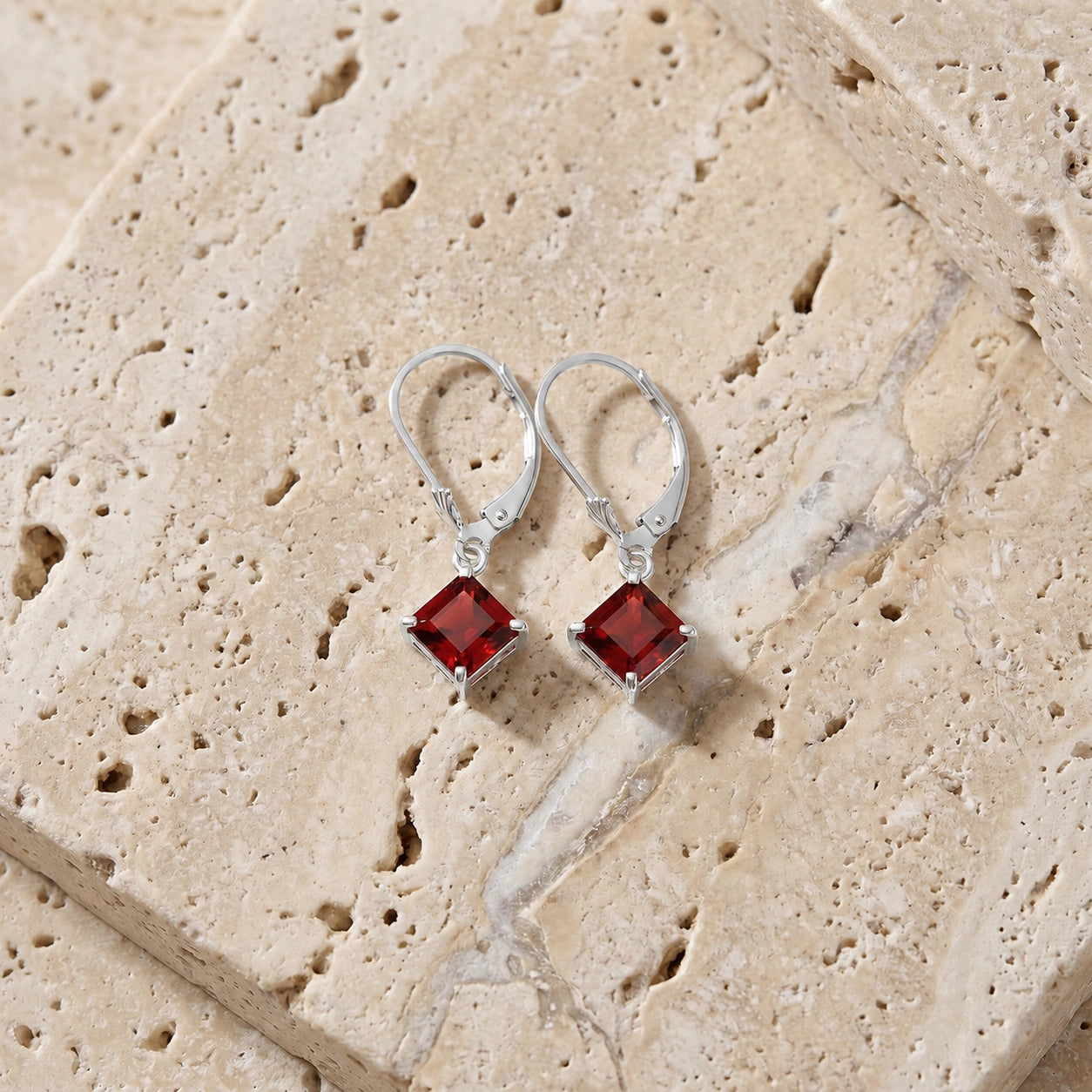 White Gold Garnet — Lauriana