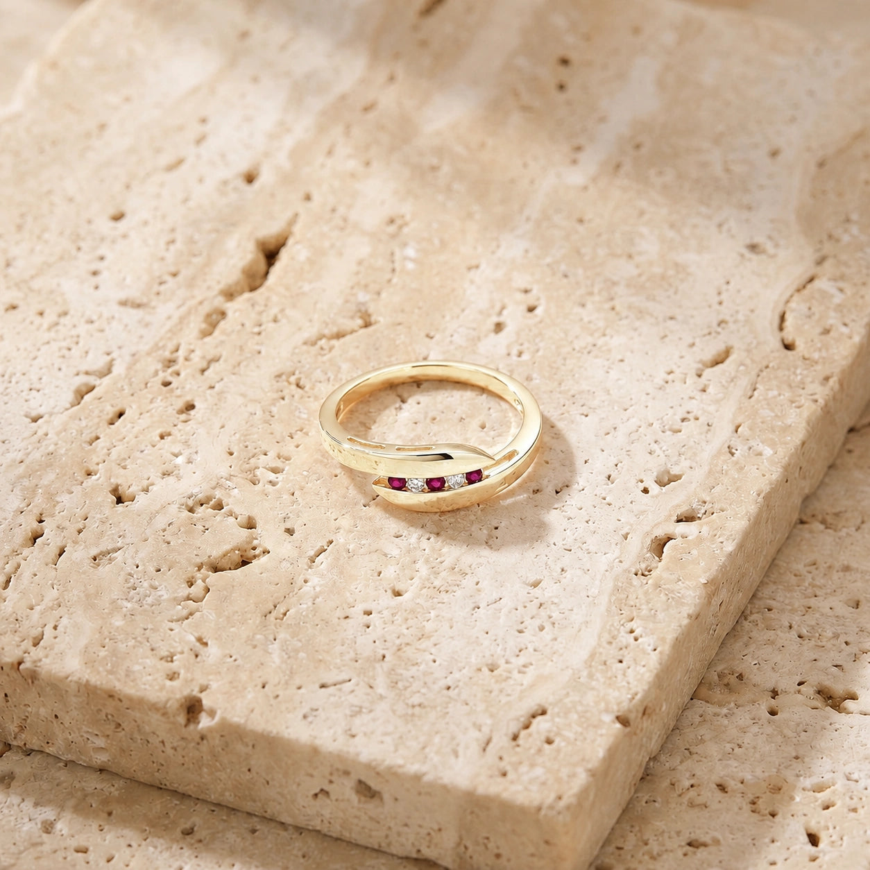 Yellow Gold Ruby & Diamond — Leandra
