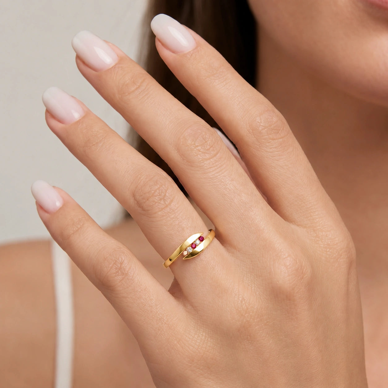 Yellow Gold Ruby & Diamond — Leandra