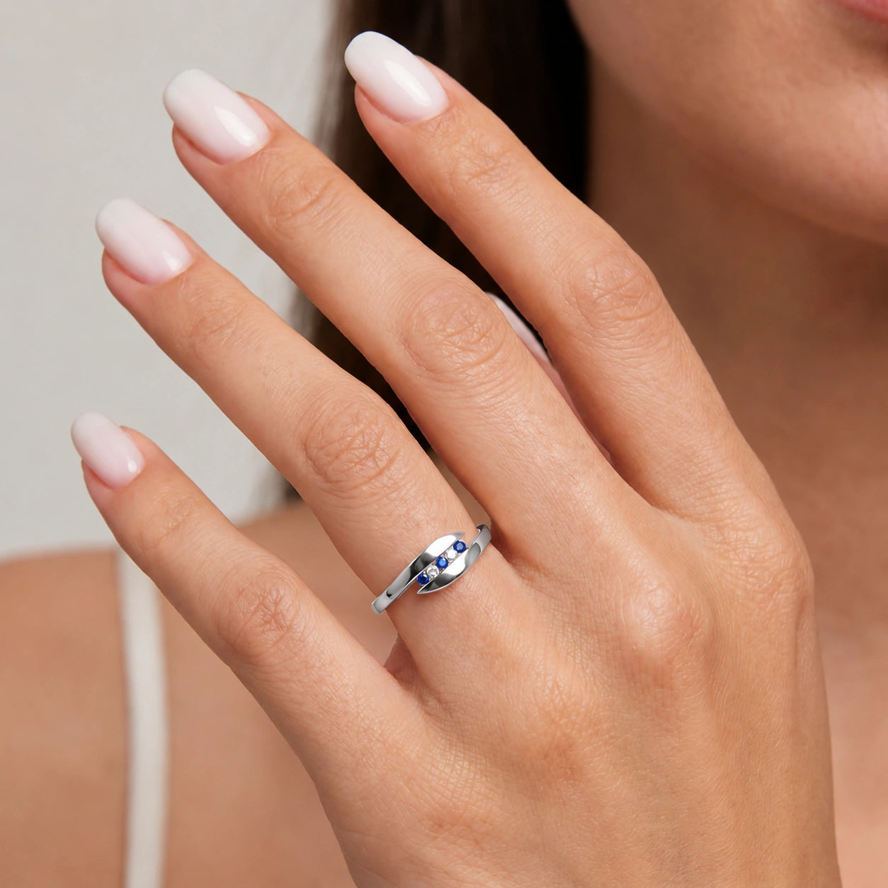 White Gold Sapphire & Diamond — Leandra