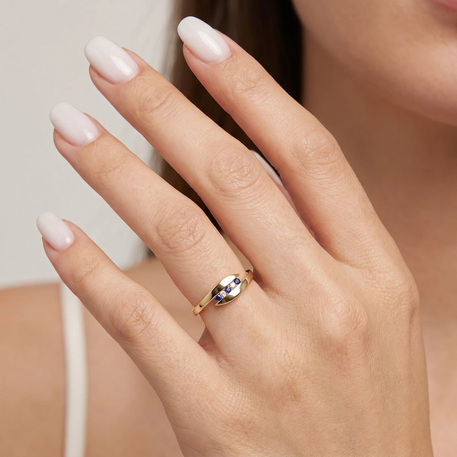 Yellow Gold Sapphire & Diamond — Leandra