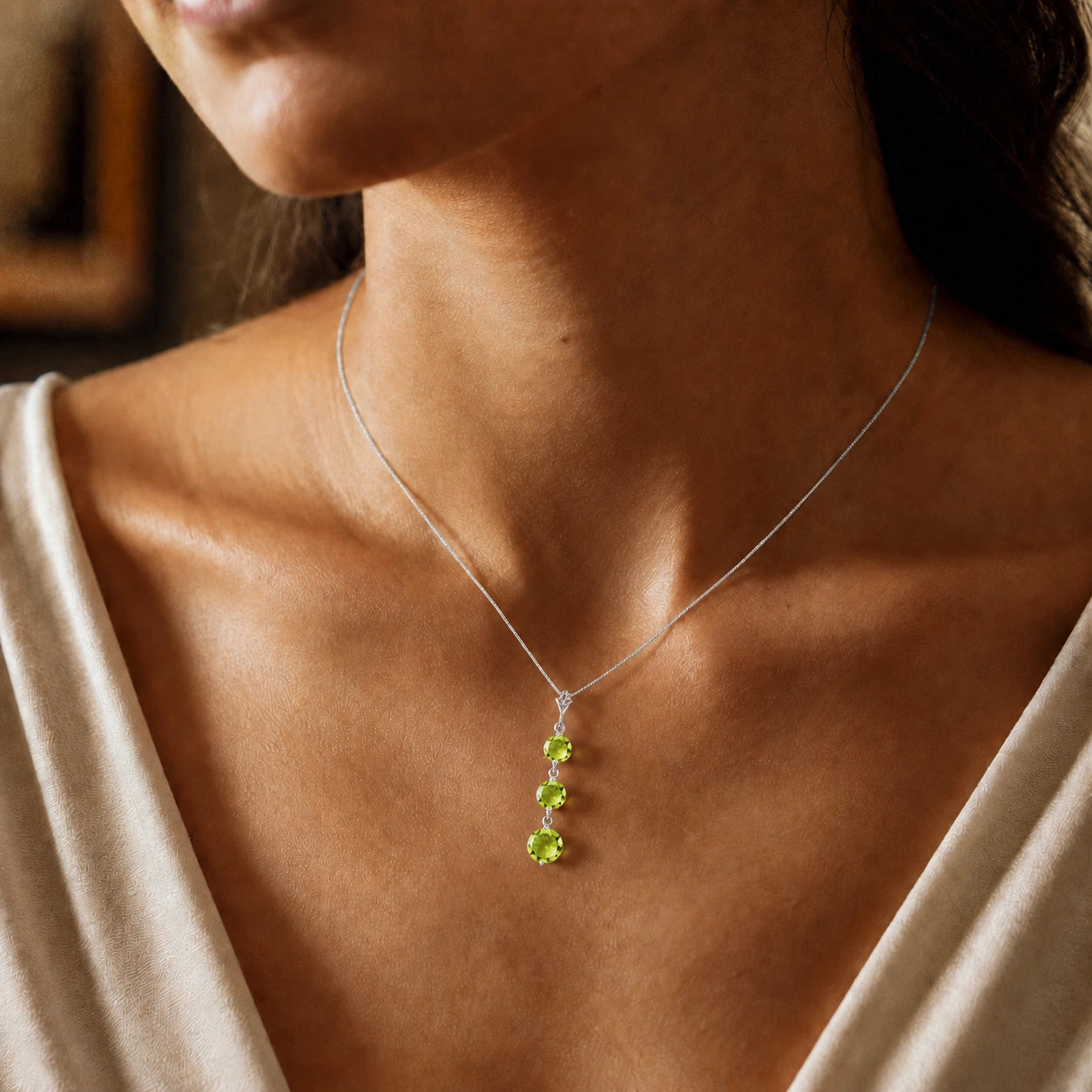 White Gold Peridot — Leonilde