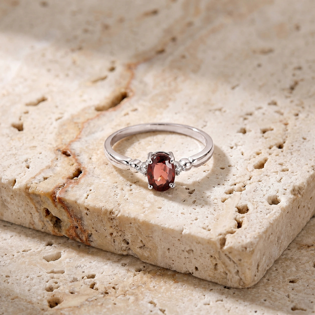 White Gold Diamond & Garnet — Leontina