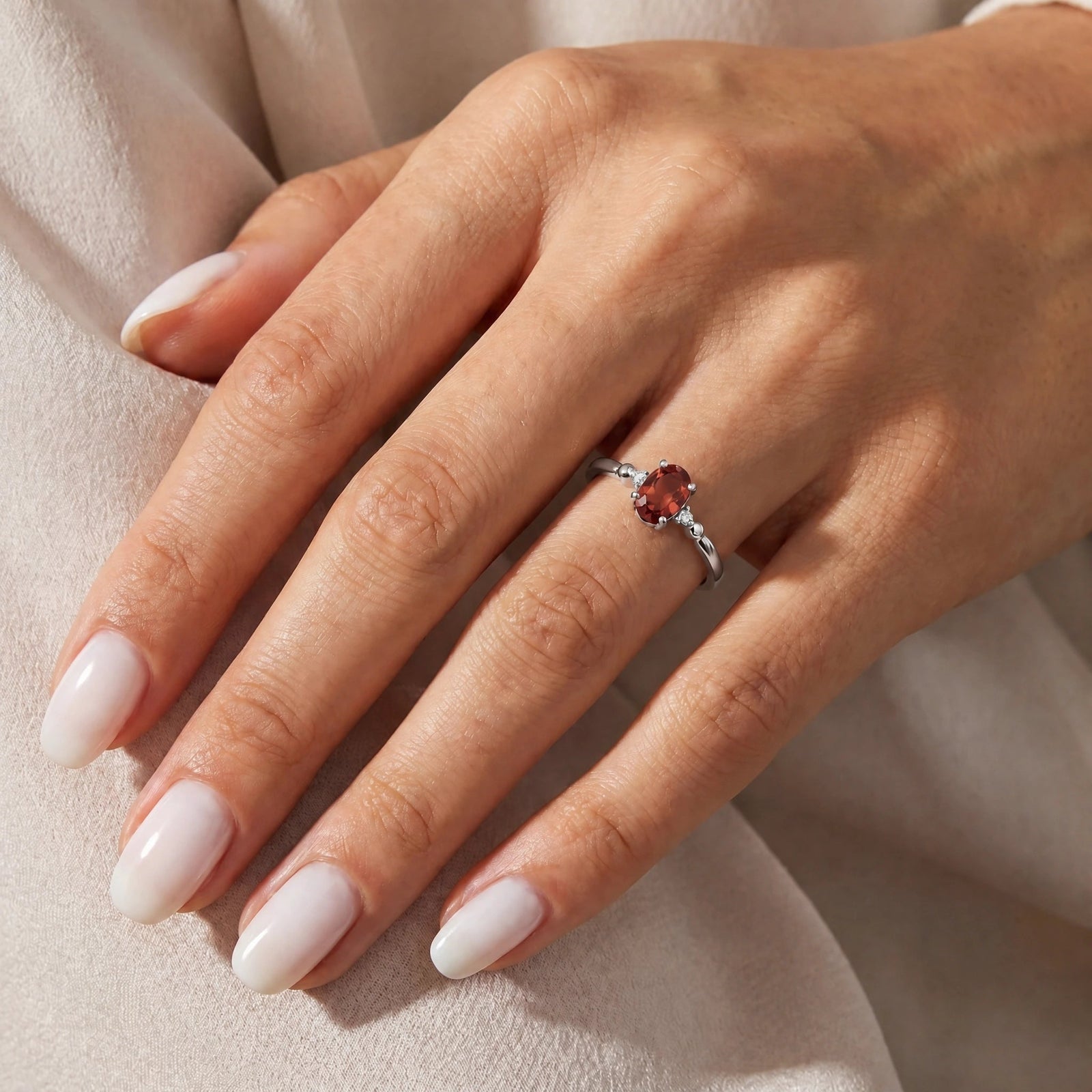 White Gold Diamond & Garnet — Leontina