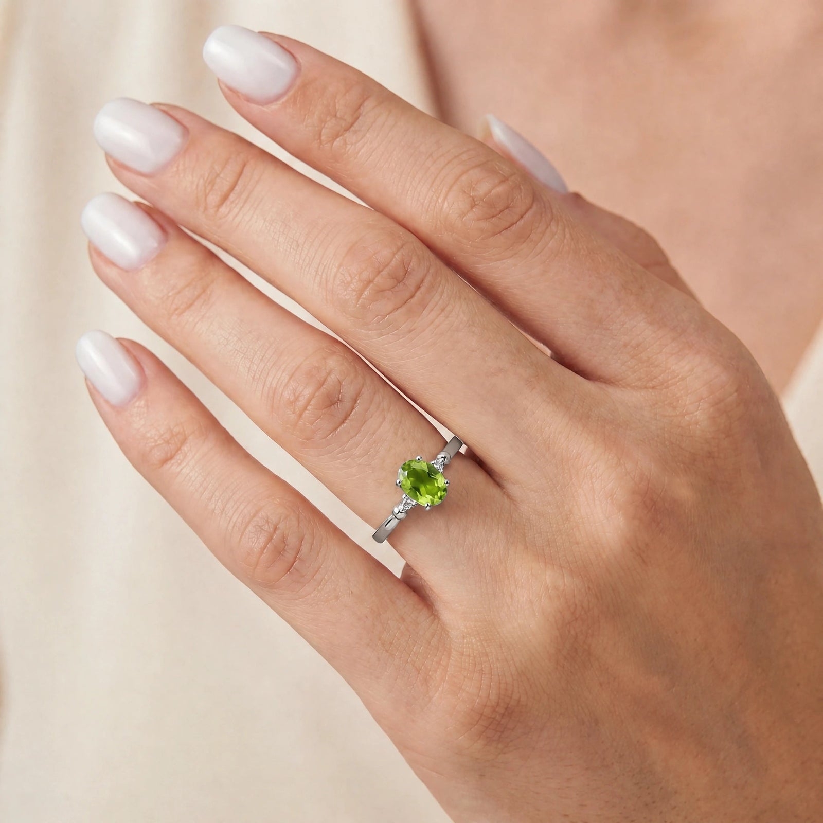 White Gold Diamond & Peridot — Leontina