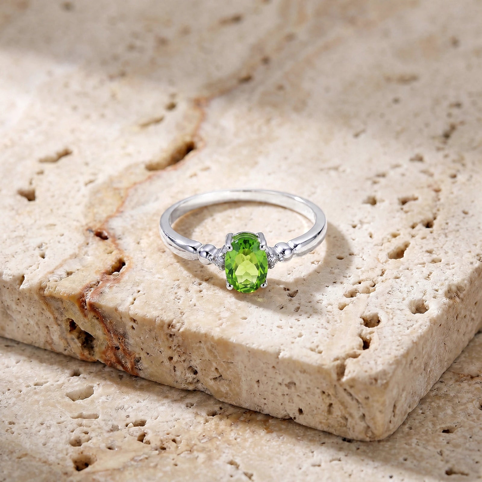 White Gold Diamond & Peridot — Leontina