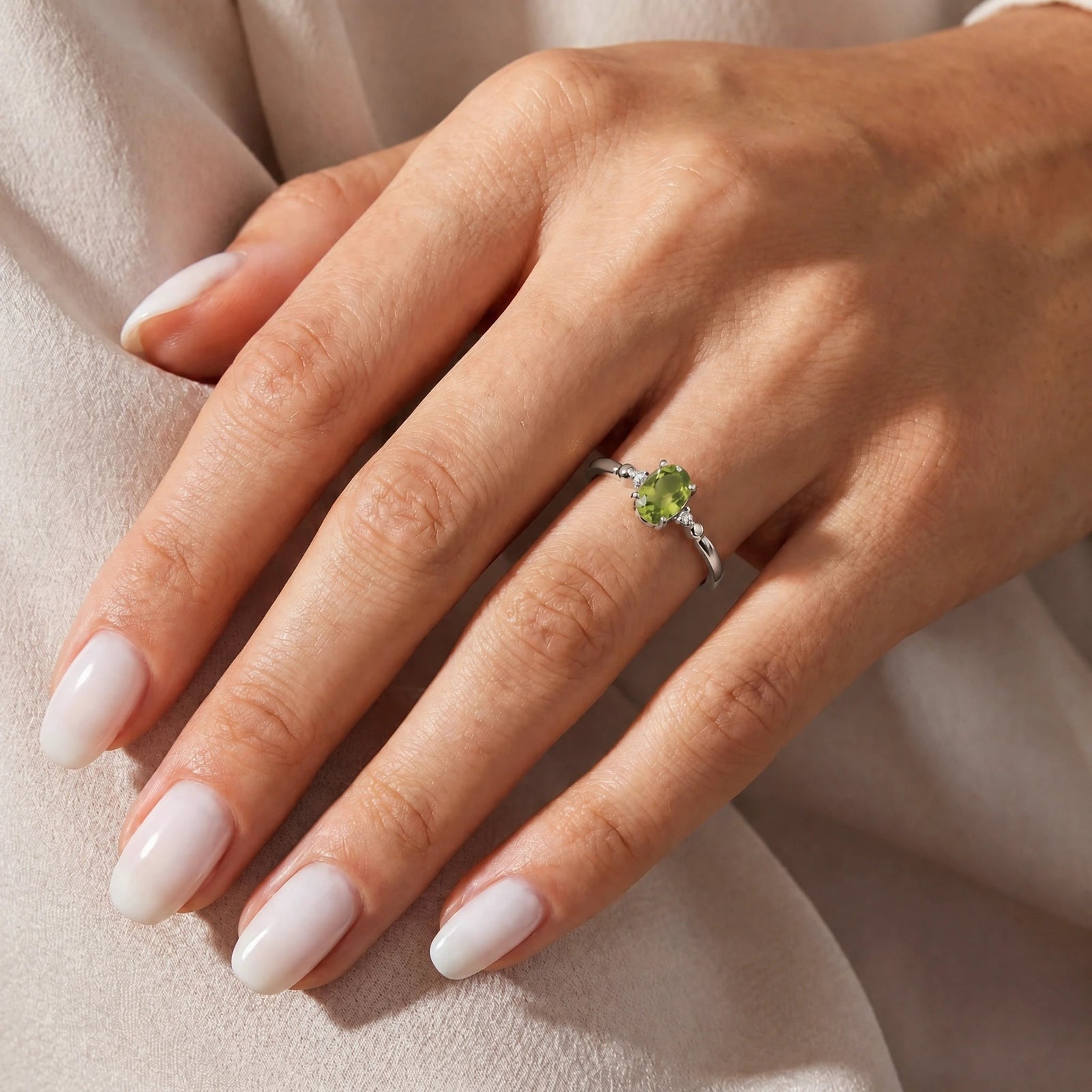 White Gold Diamond & Peridot — Leontina