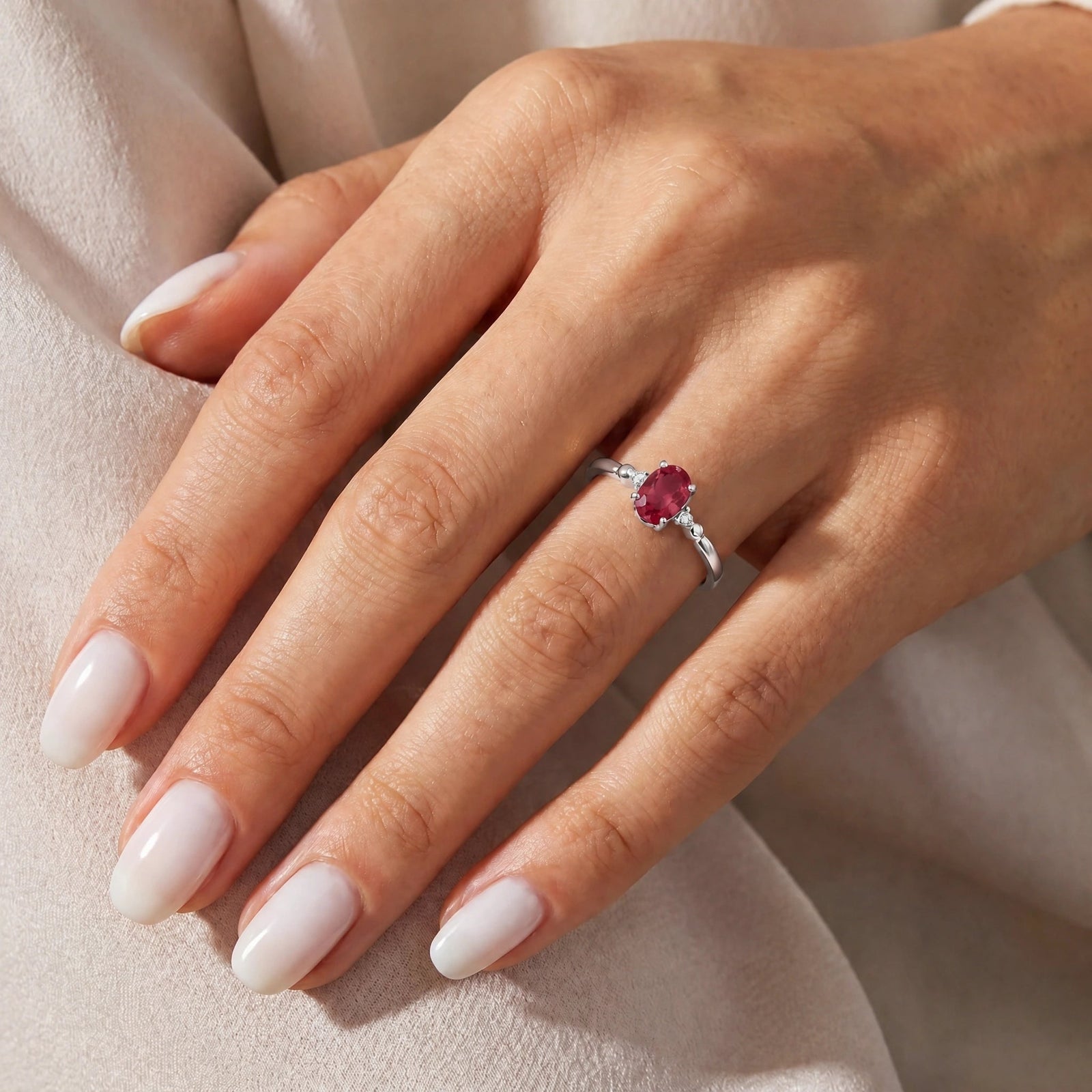 White Gold Ruby & Diamond — Leontina